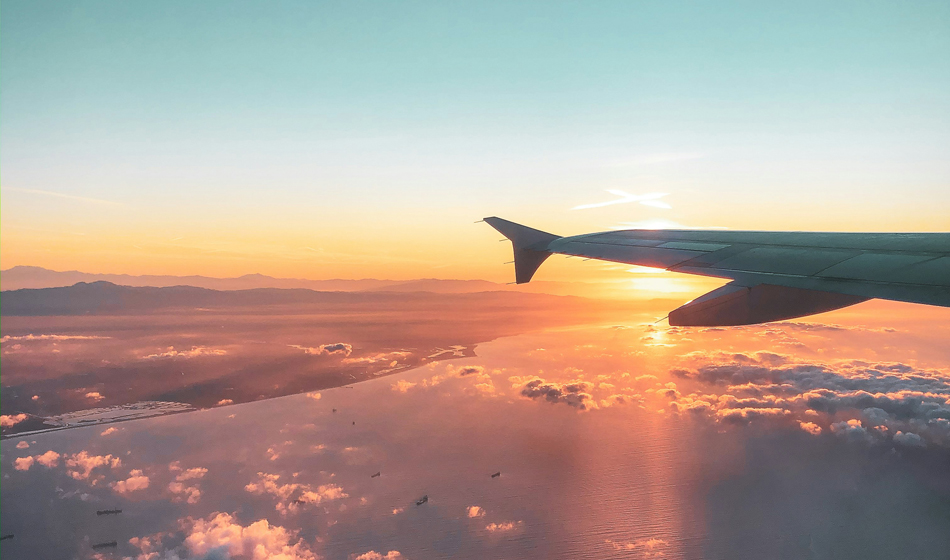 Роскосмос отправит россиян смотреть затмение на самолете