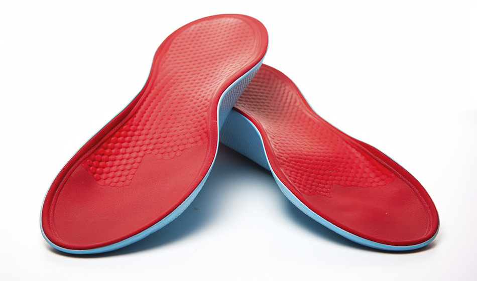 Россияне хотят быть выше и скупают стельки для увеличения роста